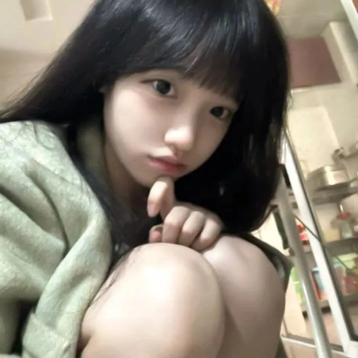 明星李峰
